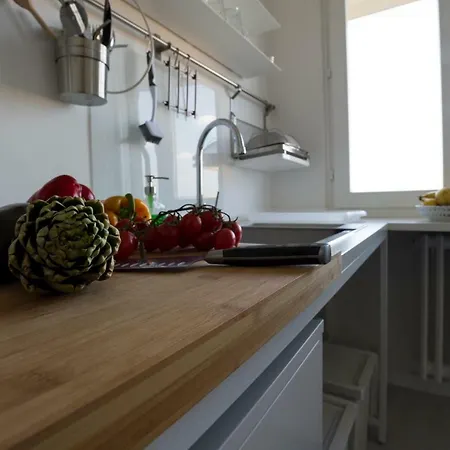 Little House With View דירה