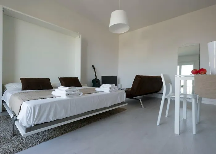 Little House With View Apartment Arona